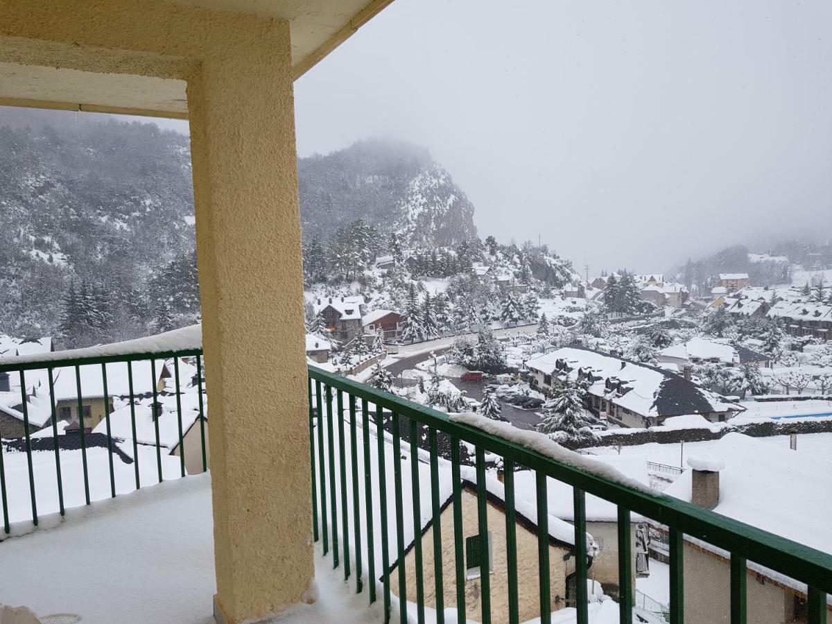 Mirador De Sanvi Daire Escarrilla Dış mekan fotoğraf