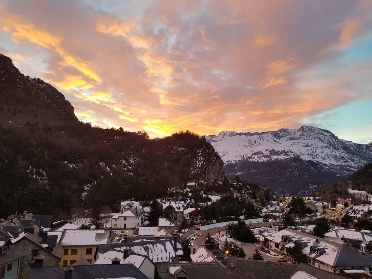 Mirador De Sanvi Daire Escarrilla Dış mekan fotoğraf